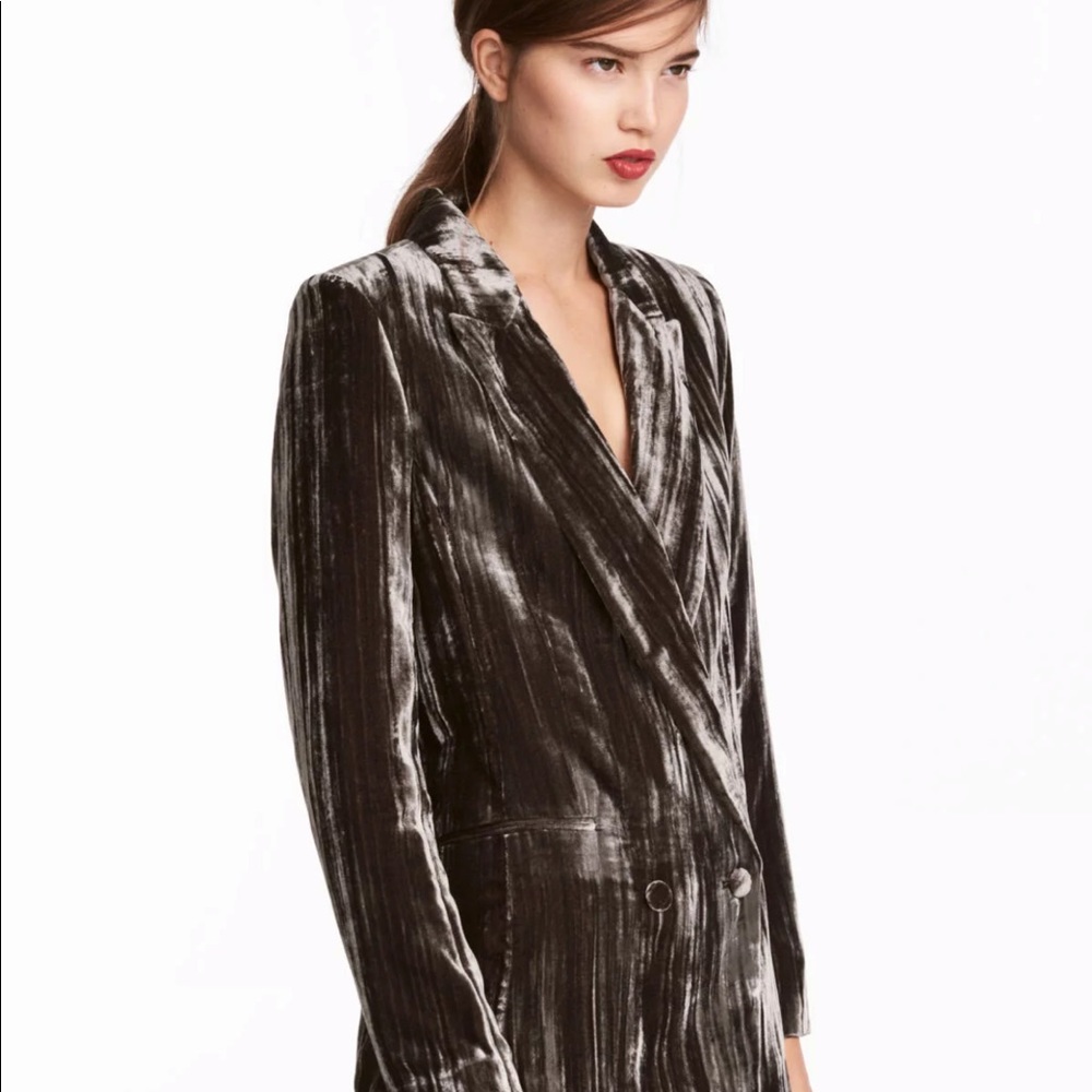 NWT H & M Crushed Velvet Blazer size 10